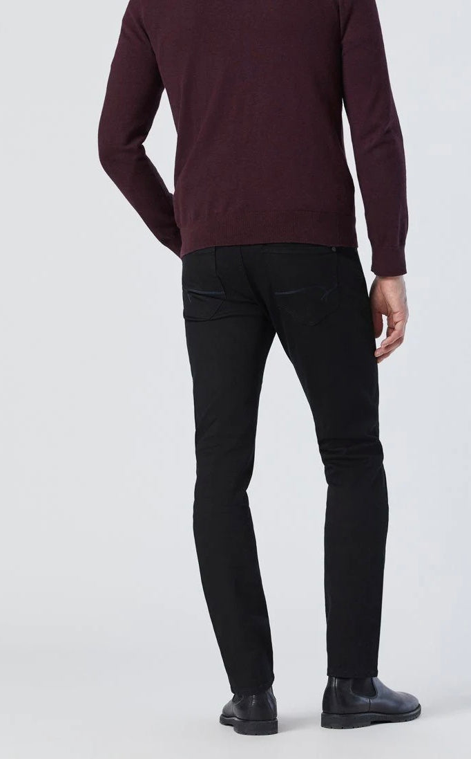 James Skinny Double Black Supermove