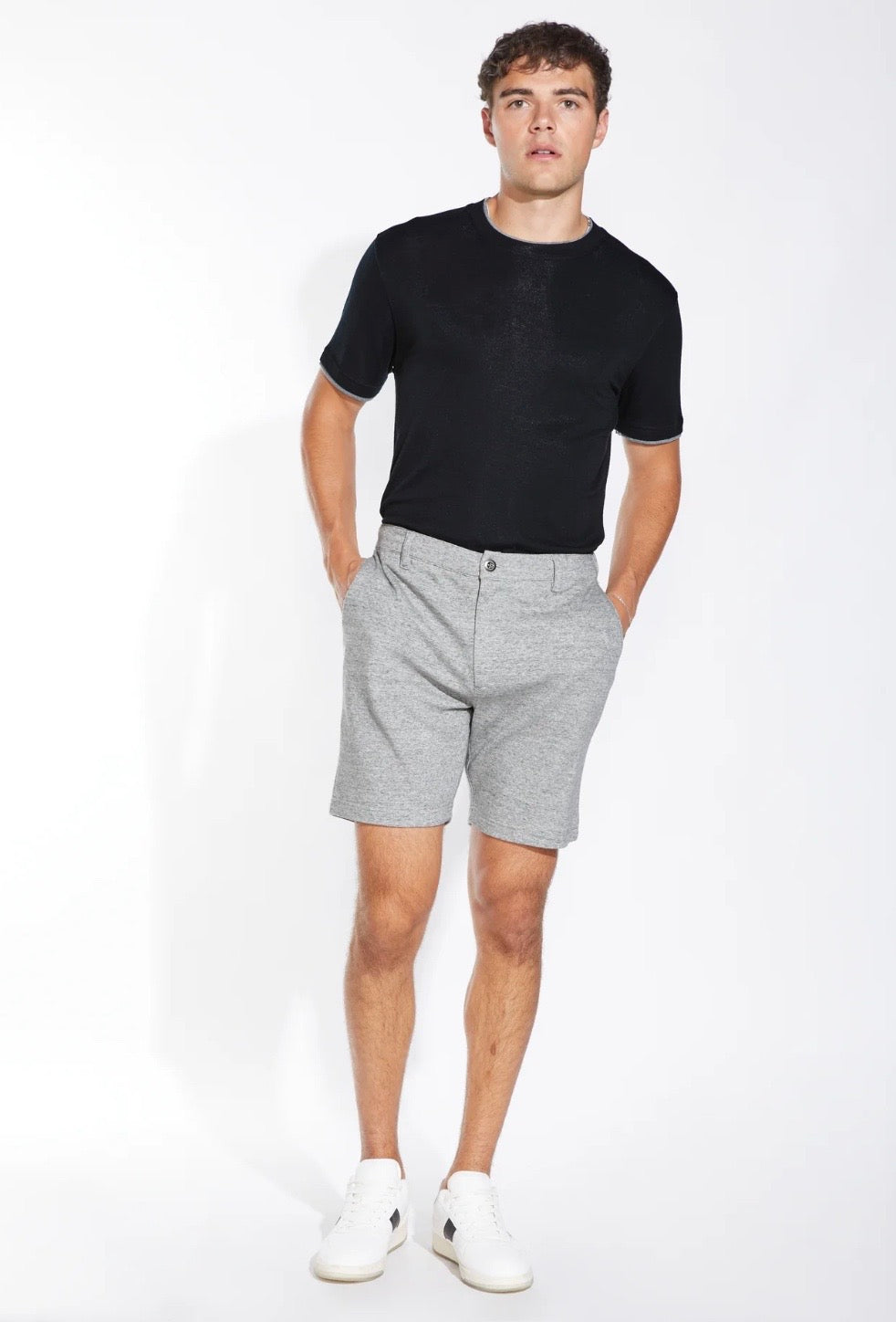 Charlie New Classic Short Gray