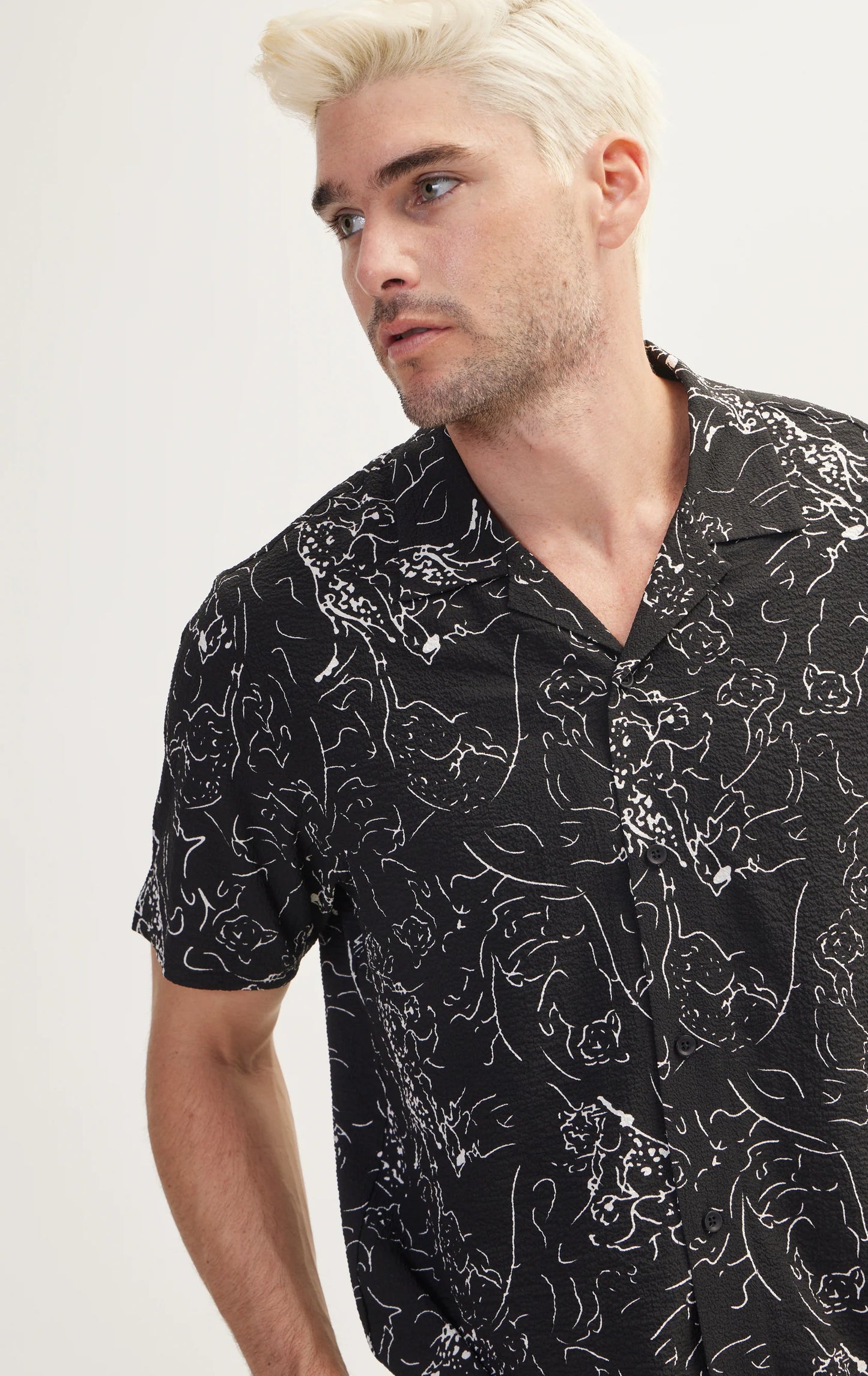 Allover Pattern Camp Collar Shirt | Black