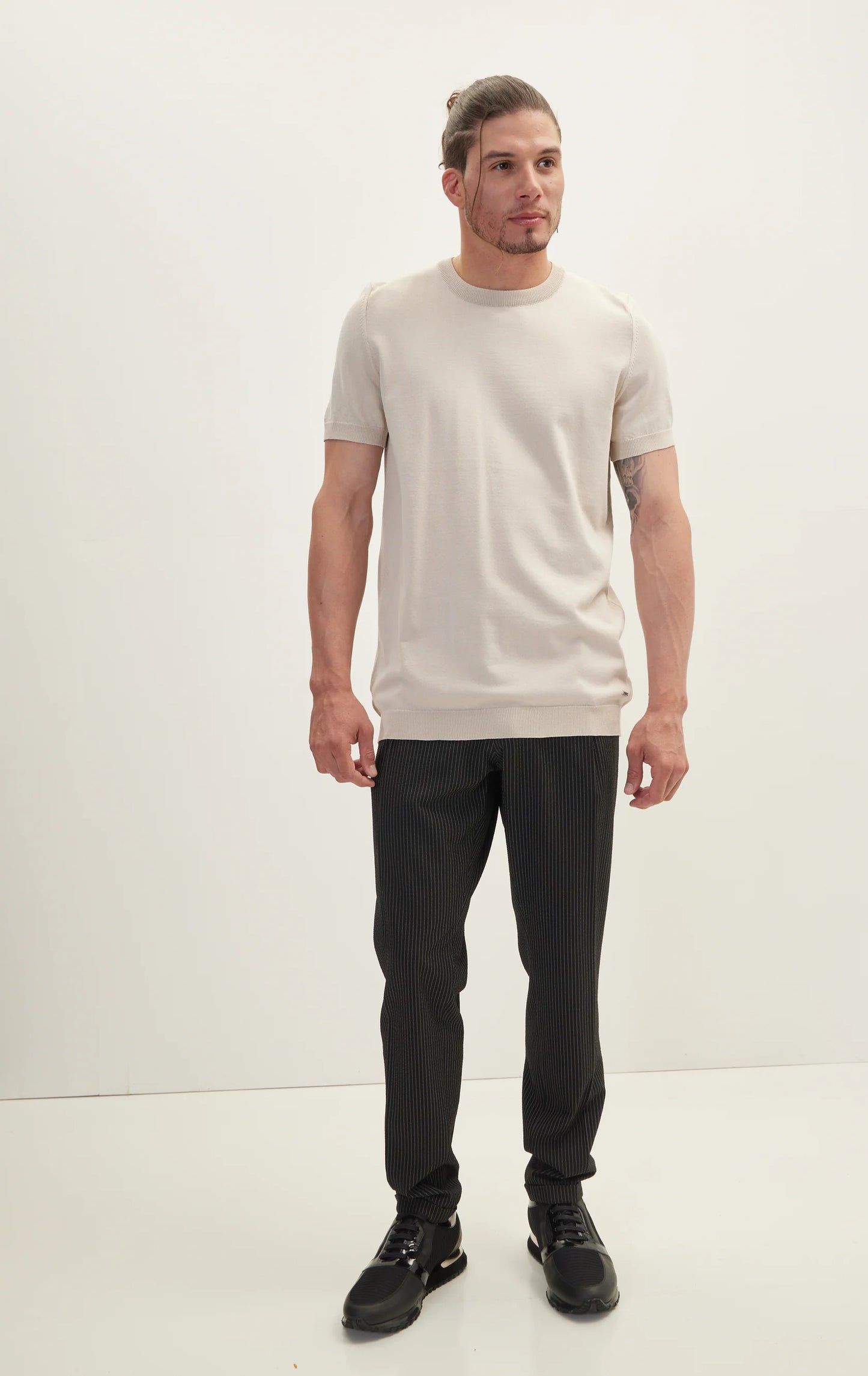 Knitted Crew Kneck T-shirt | Beige