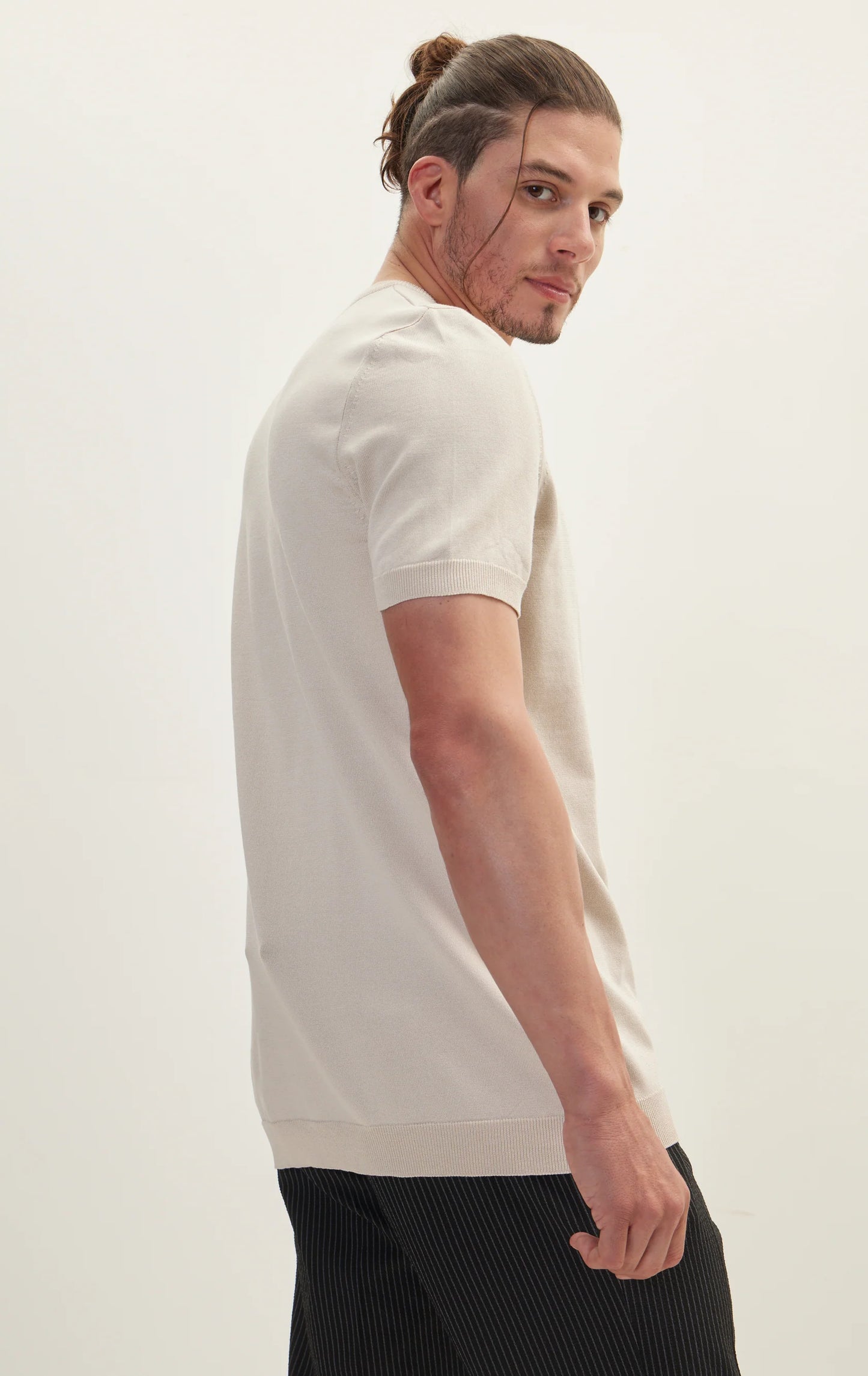 Knitted Crew Kneck T-shirt | Beige