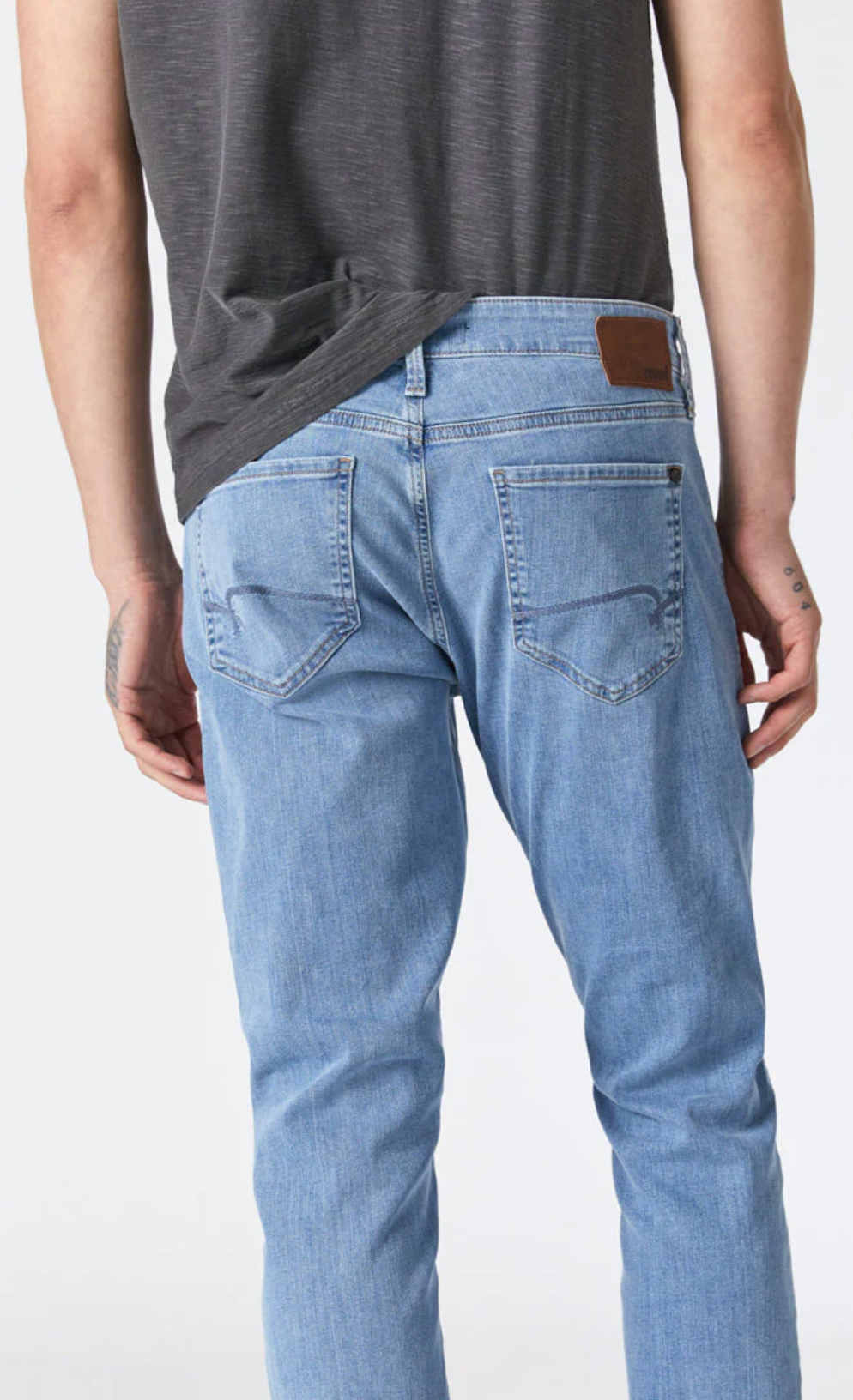 Jake LT Indigo Williamsburg