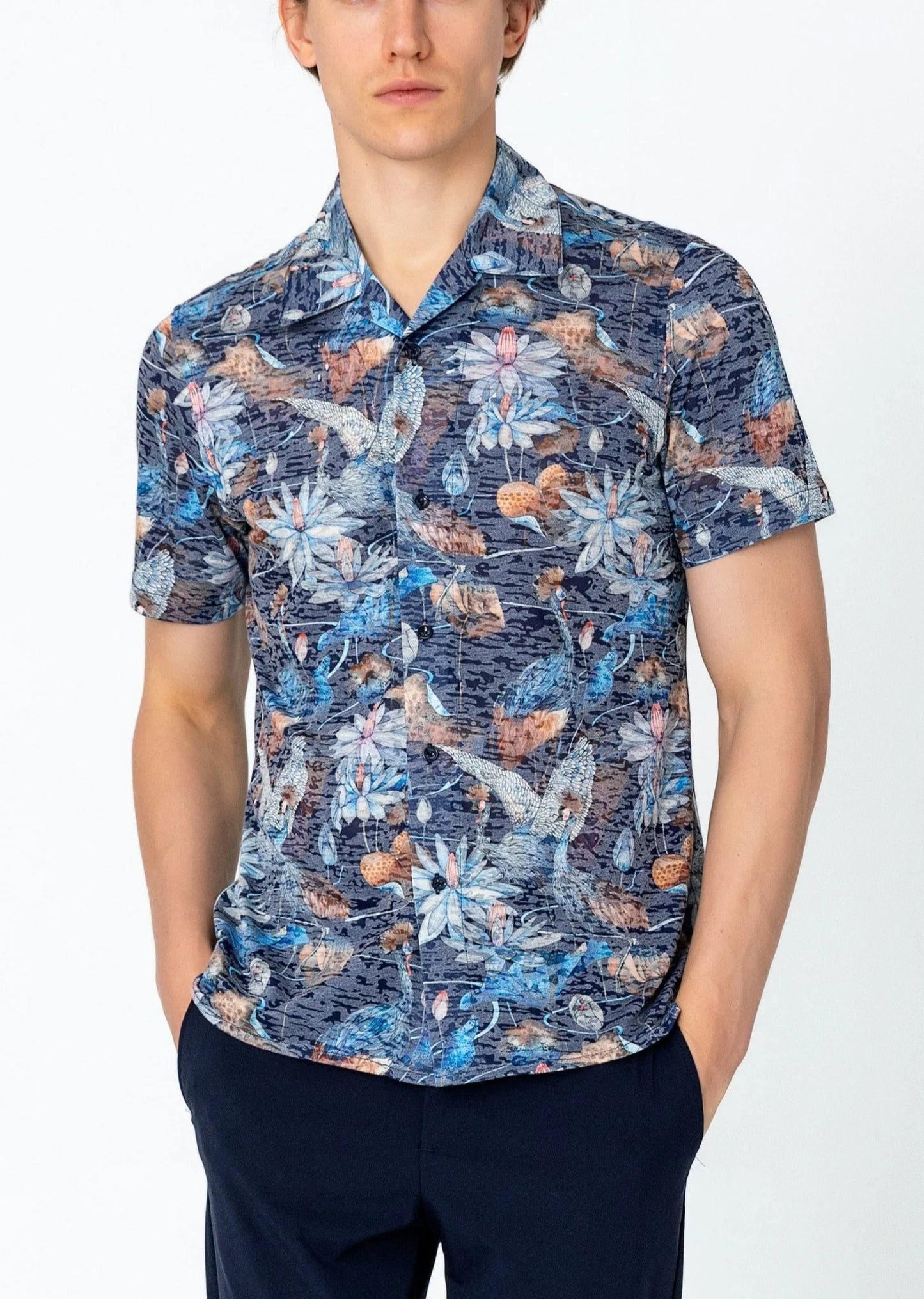 Collared Lightweight Shirt Peacock Lotus