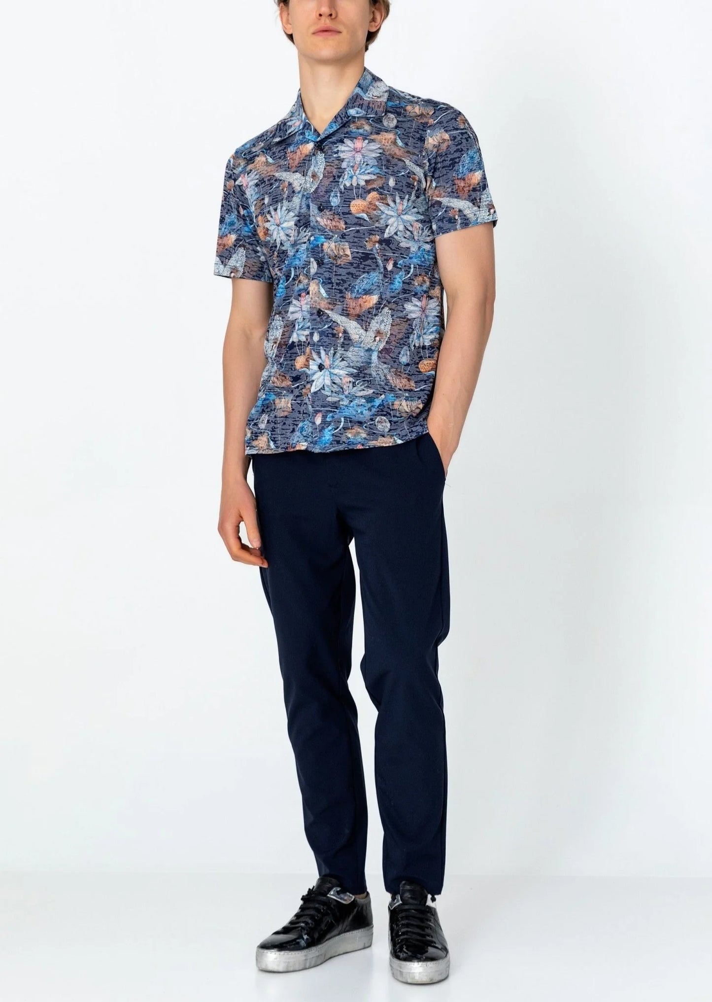 Collared Lightweight Shirt Peacock Lotus