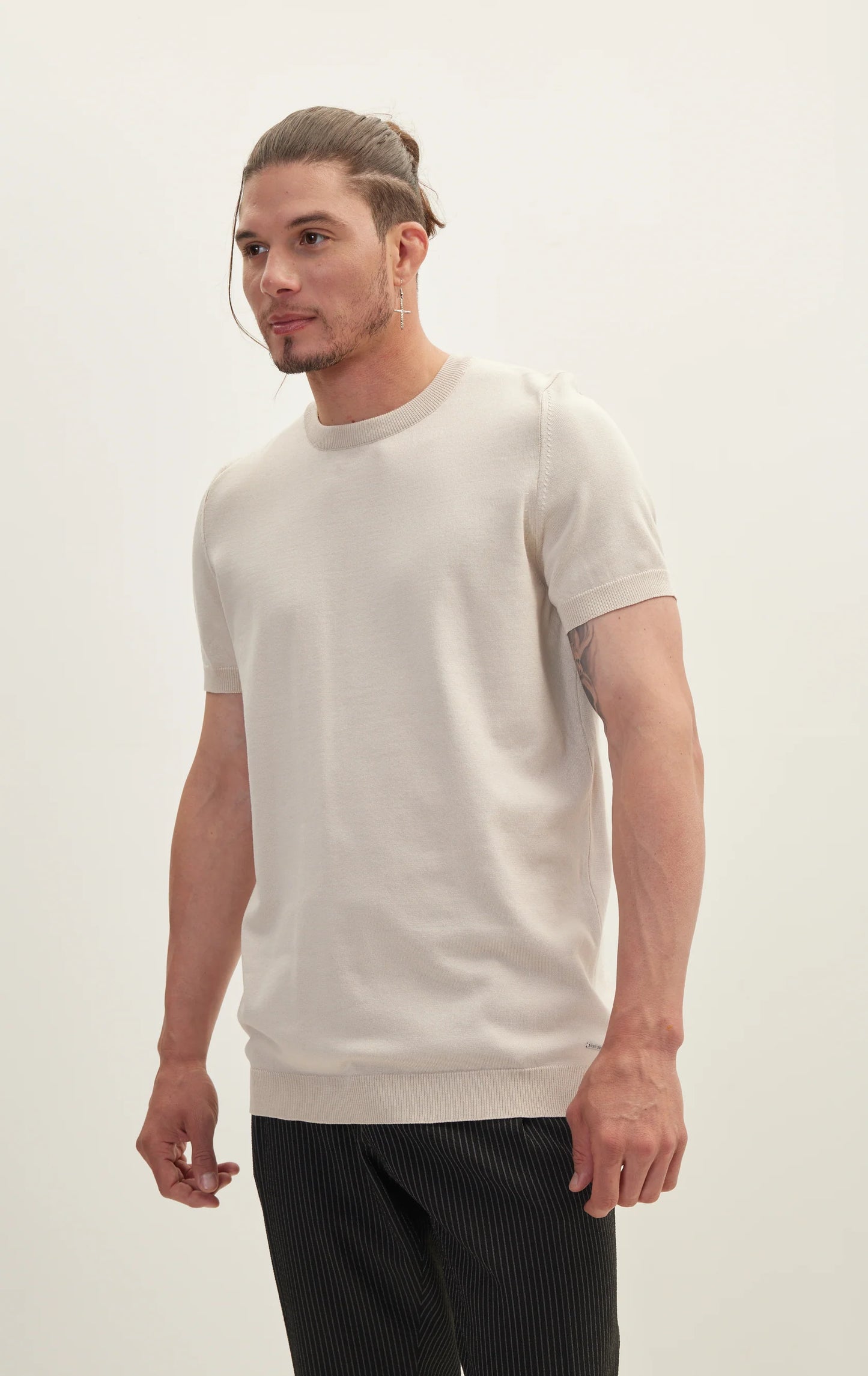 Knitted Crew Kneck T-shirt | Beige
