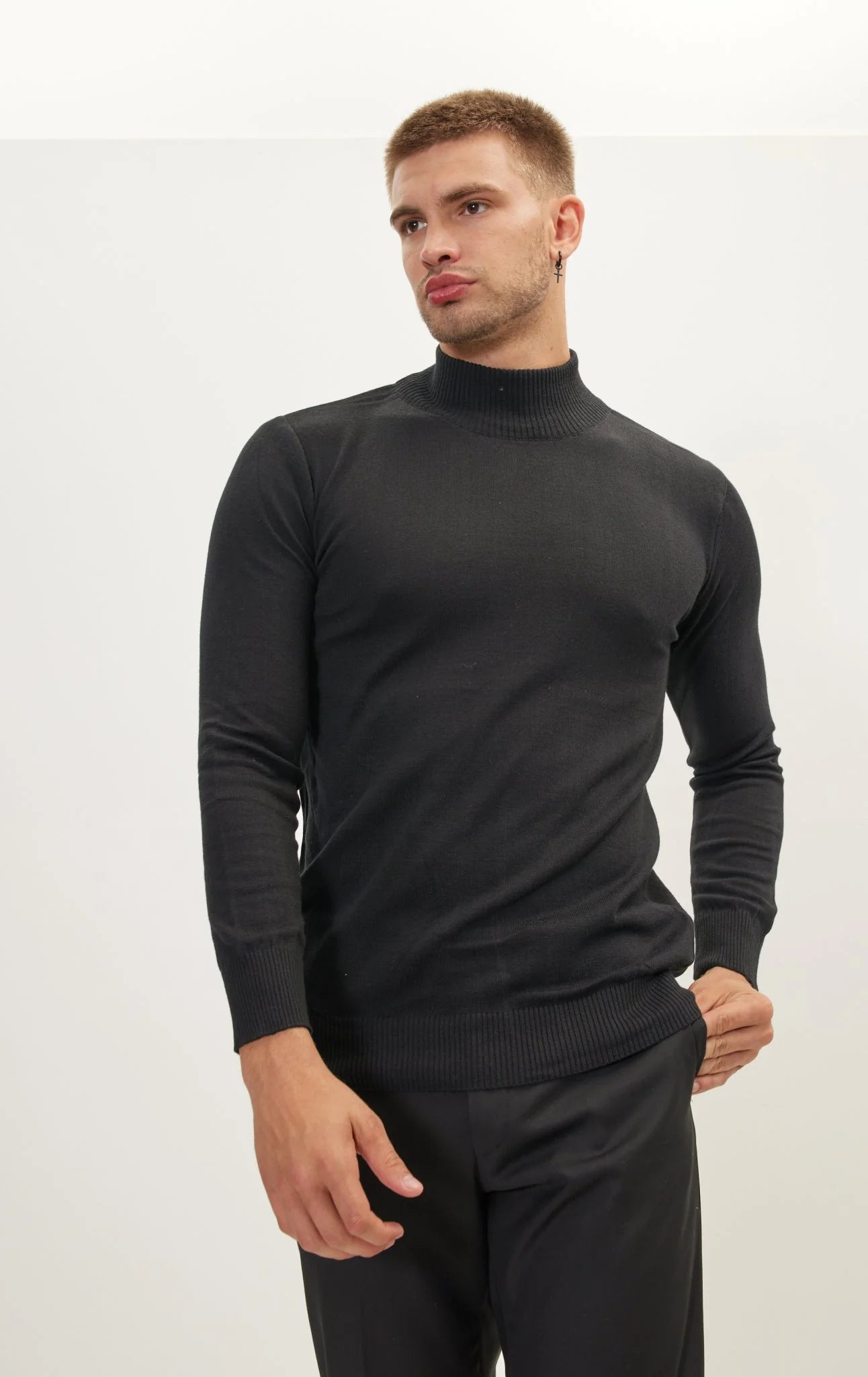 Mock Neck Relaxed Sweater - Black