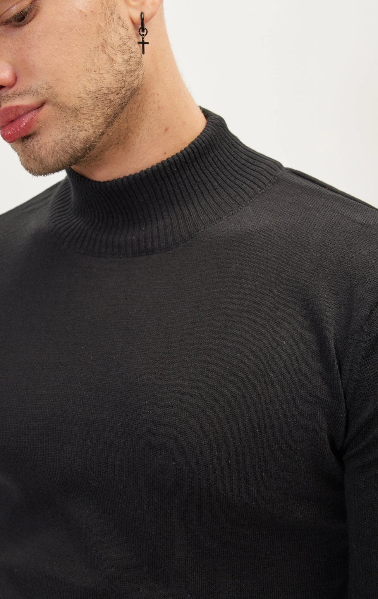 Mock Neck Relaxed Sweater - Black