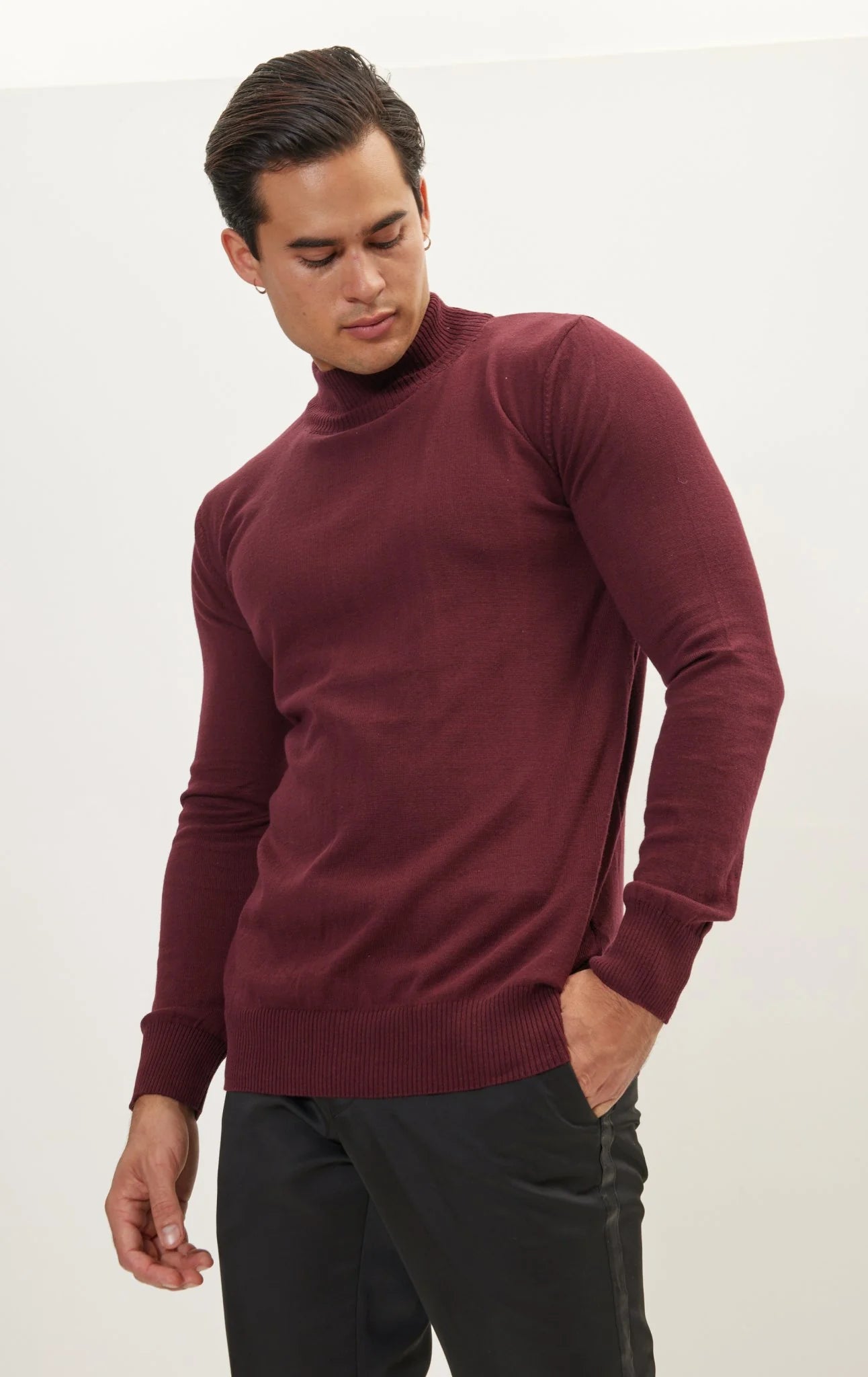 Mock Neck Relaxed Sweater - Bordeaux